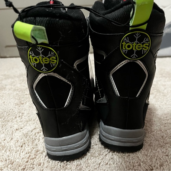 NWT Kids Totes Snow Boots 12M - Picture 7 of 8